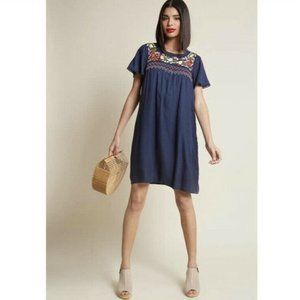ModCloth Dress Size Small Women Navy Blue Embroidered Floral Shift Short Sleeve